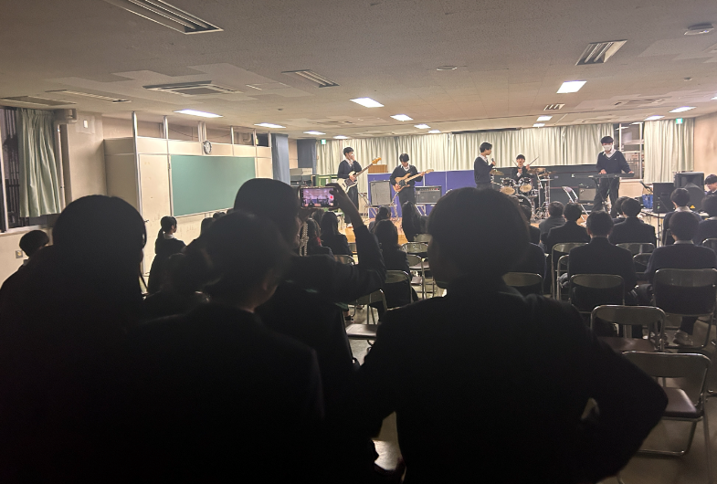 ニューイヤーライブ　②.PNG